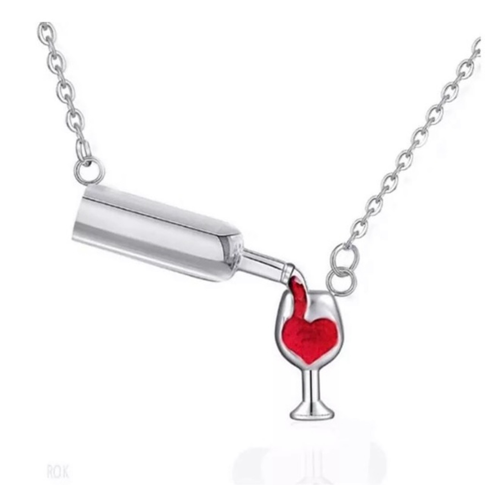 Wine bottle necklace.  Wine tasting anyone?